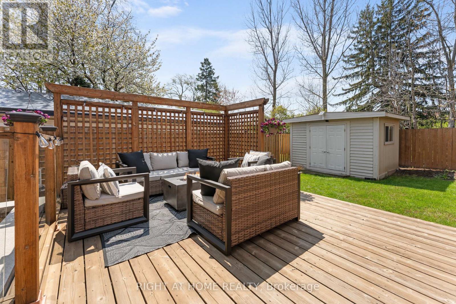 1068a Shaw Drive, Mississauga, Ontario  L5G 3Z4 - Photo 43 - W13127126