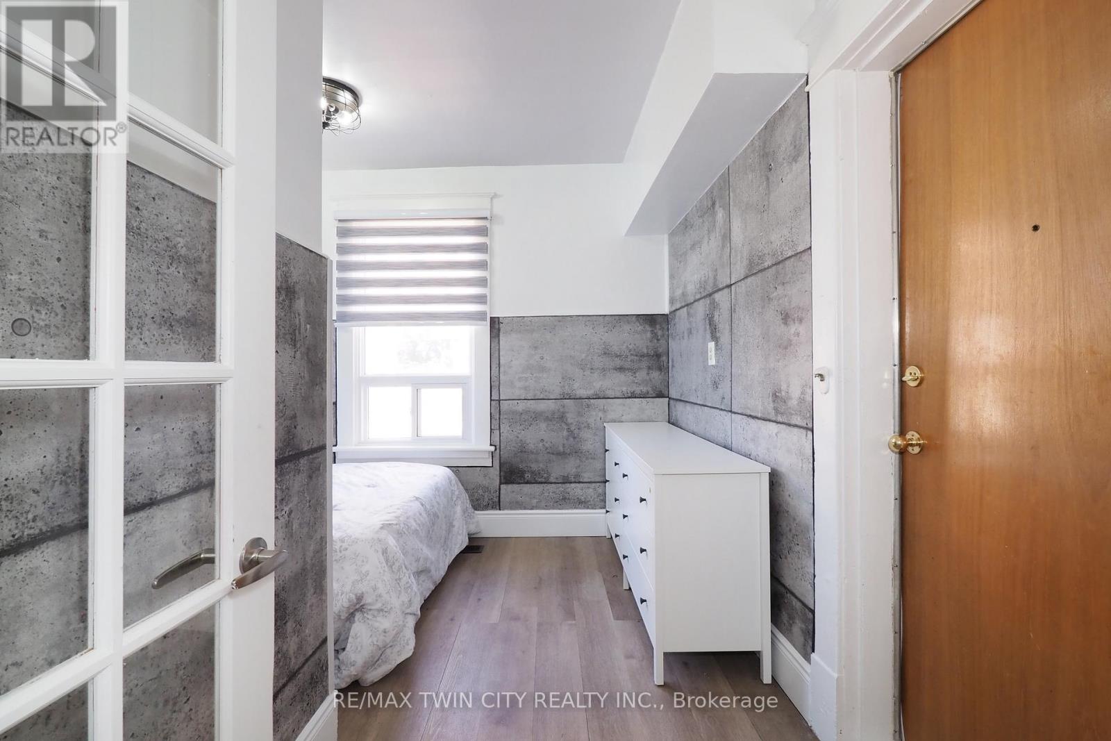 19 Paisley Heights, Cambridge, Ontario  N1R 1B4 - Photo 17 - X12870298