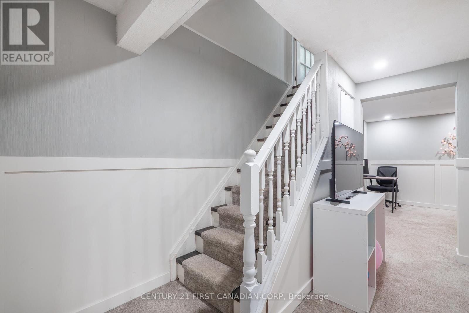 611 Preston Parkway, Cambridge, Ontario  N3H 5J9 - Photo 33 - X13235472