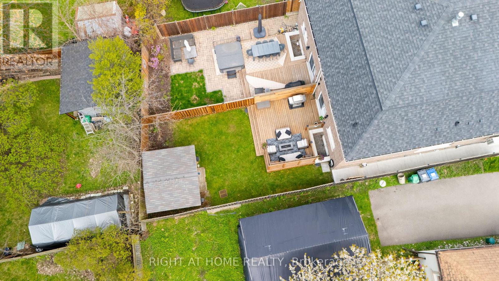 1068a Shaw Drive, Mississauga, Ontario  L5G 3Z4 - Photo 46 - W13127126