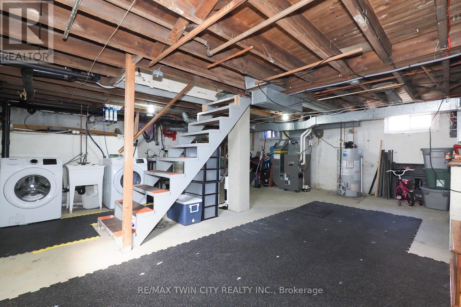 19 Paisley Heights, Cambridge, Ontario  N1R 1B4 - Photo 25 - X12870298