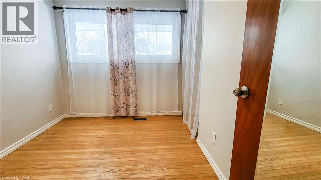 11 Duncairn Avenue, Kitchener, Ontario  N2M 4S5 - Photo 13 - 40835675