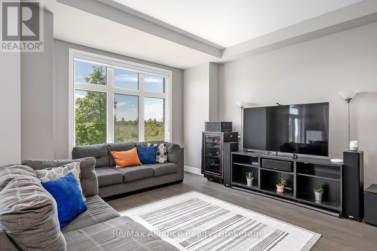 3291 Harasym Trail, Oakville, Ontario  L6M 5N6 - Photo 17 - W13235508