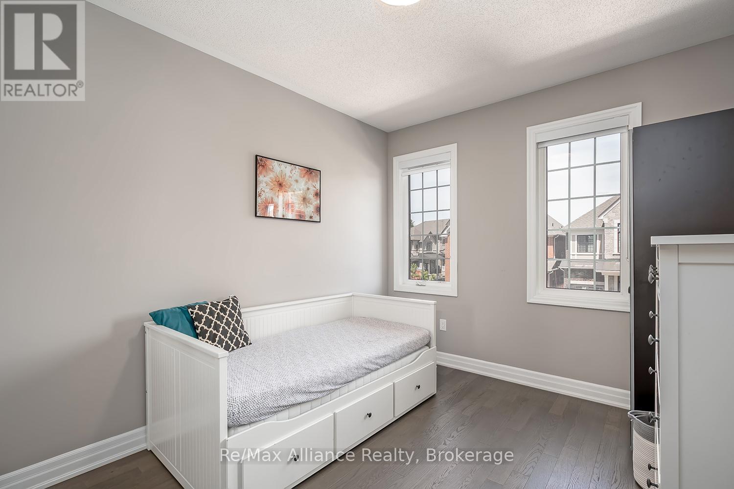 3291 Harasym Trail, Oakville, Ontario  L6M 5N6 - Photo 37 - W13235508