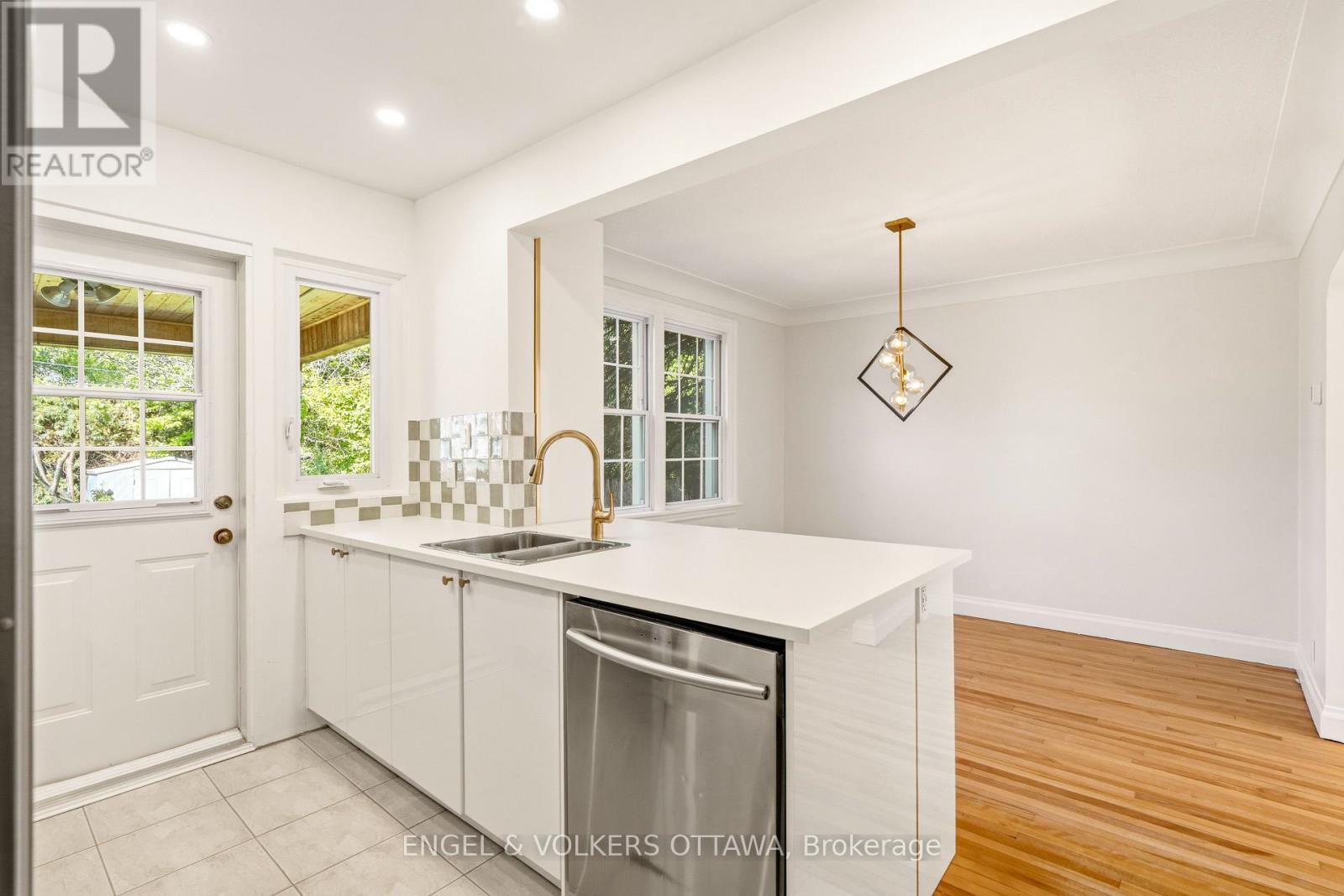 392 Piccadilly Avenue N, Ottawa, Ontario K1Y 0H4 - Photo 16 - X13235350