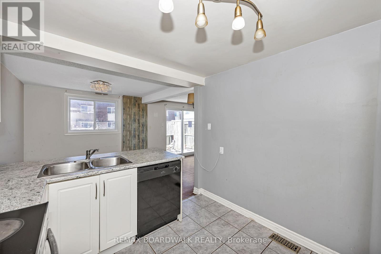 67 - 392 Garden Glen Private, Ottawa, Ontario  K2G 1E4 - Photo 13 - X13235460