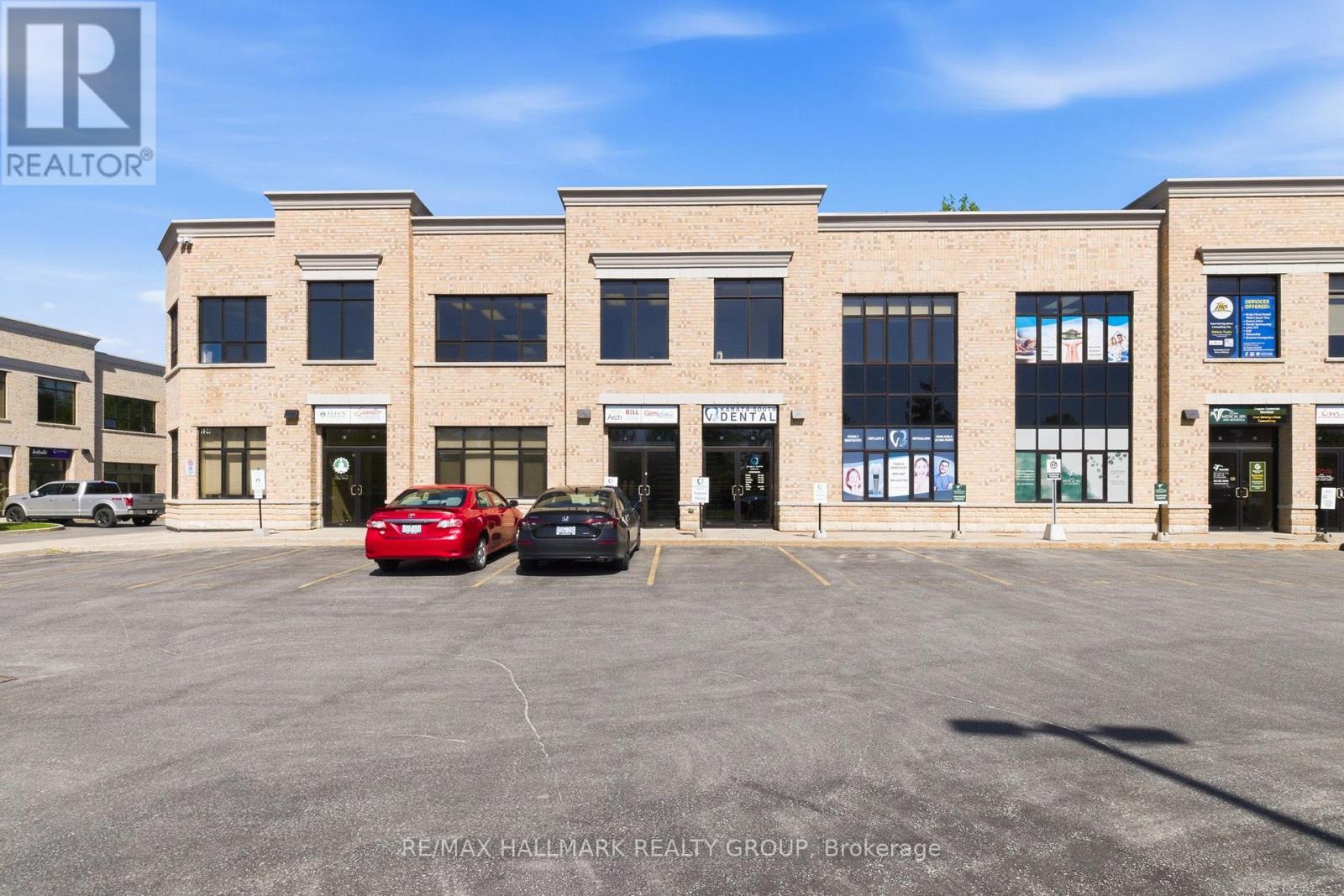 B2 - 120 TERENCE MATTHEWS CRESCENT, Ottawa, Ontario