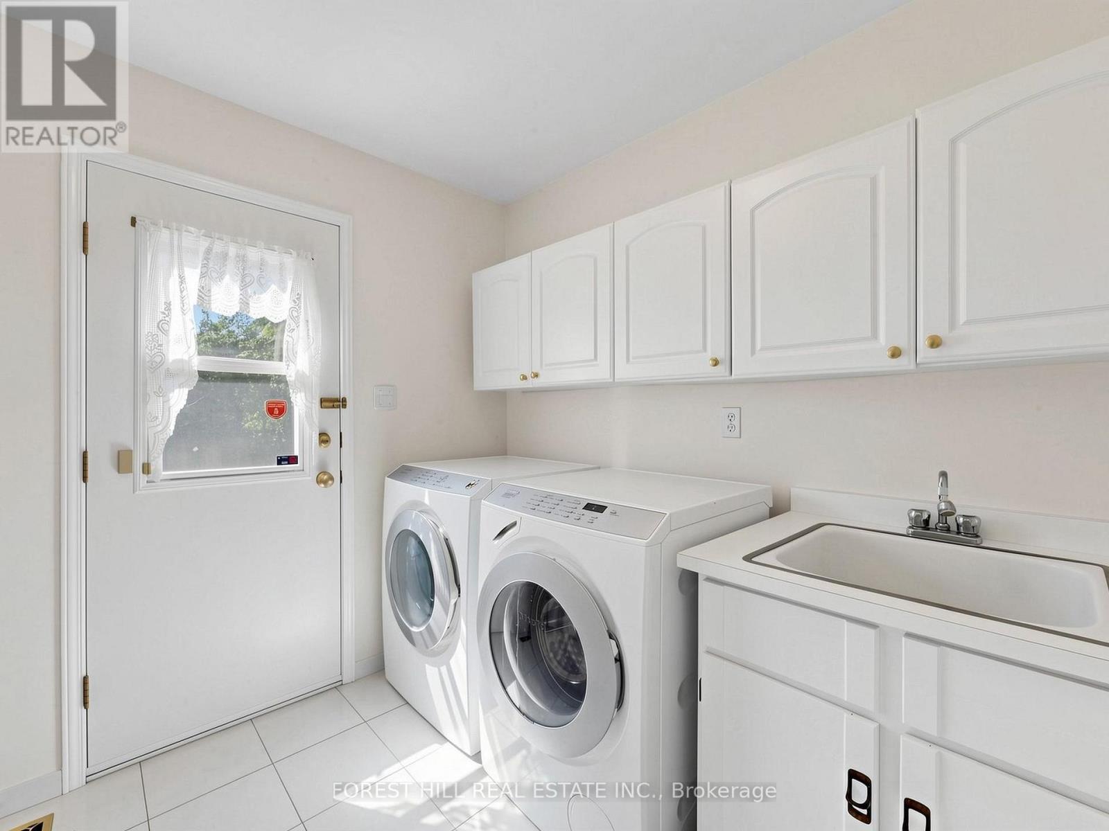 54 Pennock Crescent, Markham, Ontario  L3R 3M4 - Photo 18 - N13224062