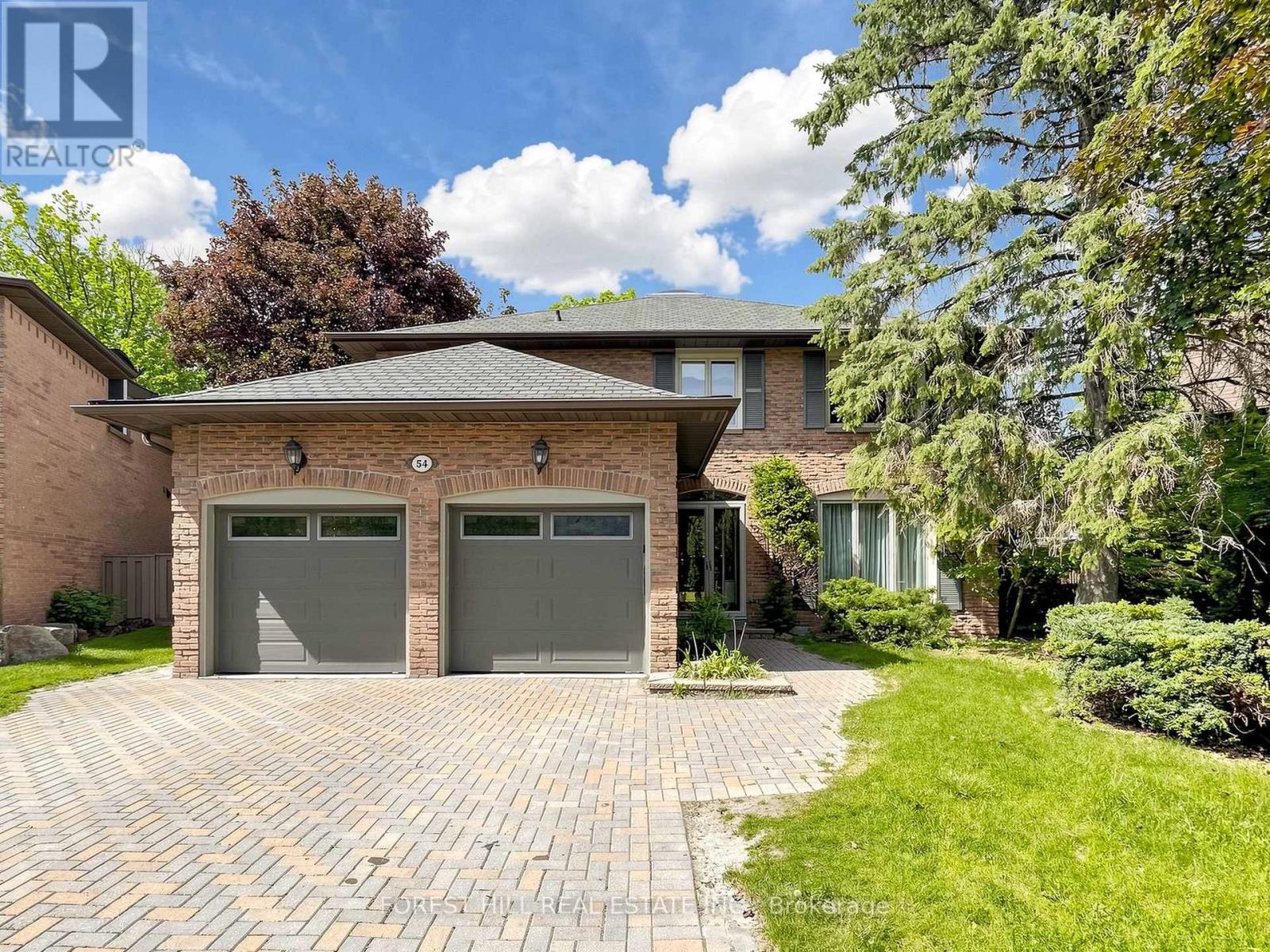 54 PENNOCK CRESCENT, Markham, Ontario