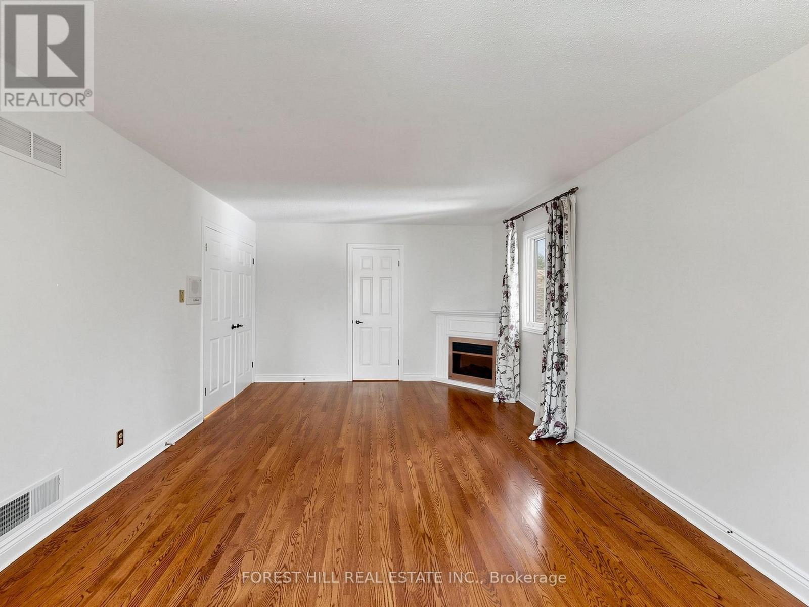 54 Pennock Crescent, Markham, Ontario  L3R 3M4 - Photo 22 - N13224062