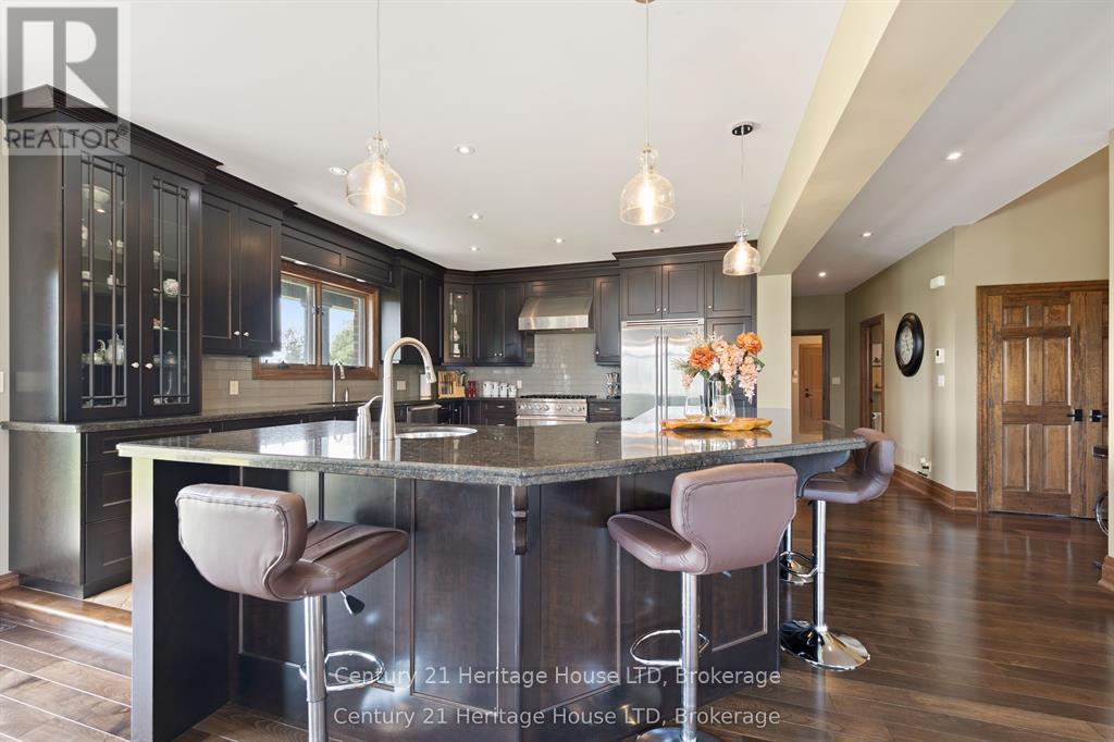 12679 Niagara Parkway, Niagara Falls, Ontario  L2E 6S6 - Photo 15 - X13235278