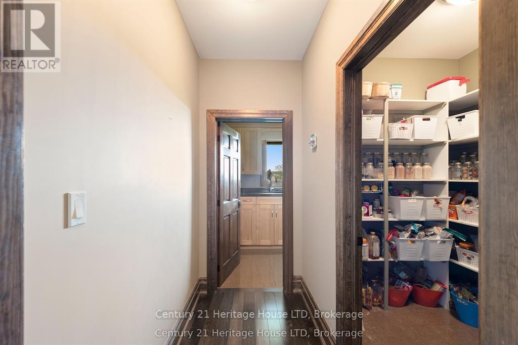 12679 Niagara Parkway, Niagara Falls, Ontario  L2E 6S6 - Photo 19 - X13235278