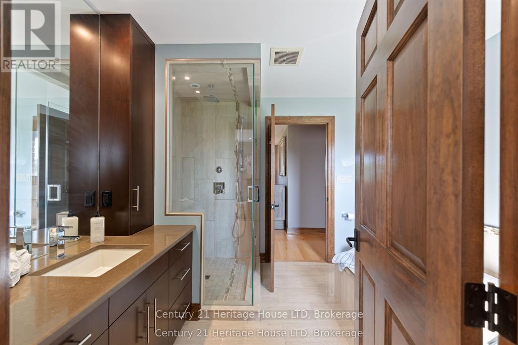 12679 Niagara Parkway, Niagara Falls, Ontario  L2E 6S6 - Photo 36 - X13235278