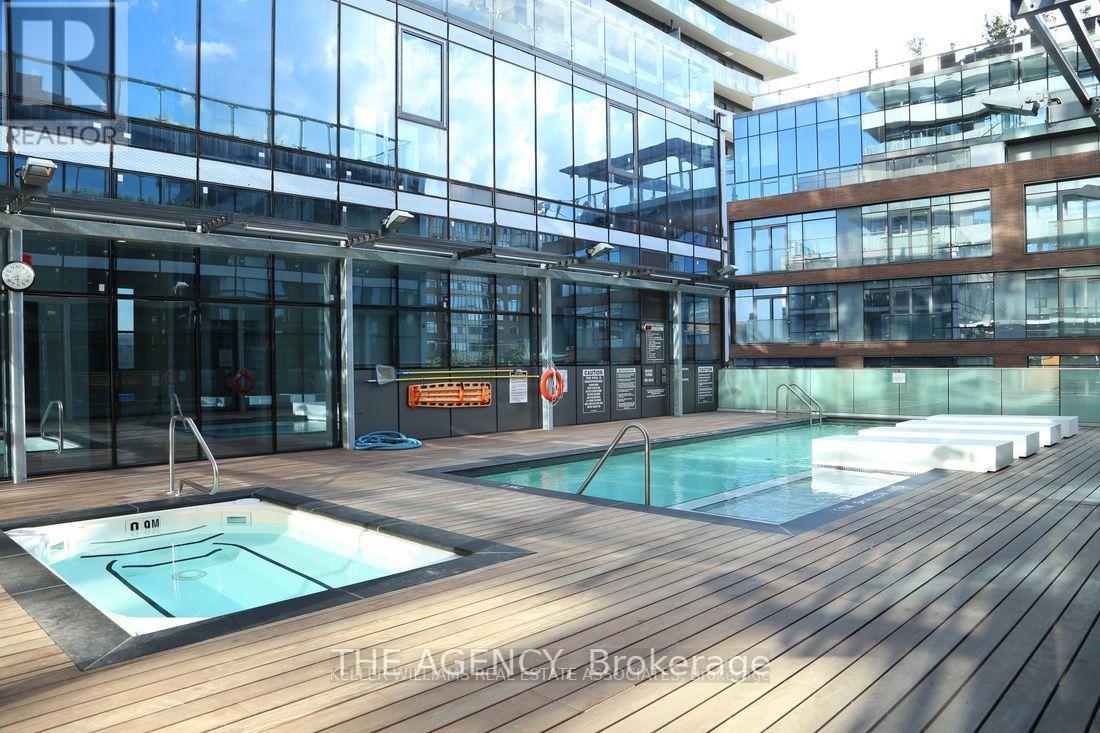 803 - 390 CHERRY STREET, Toronto, Ontario