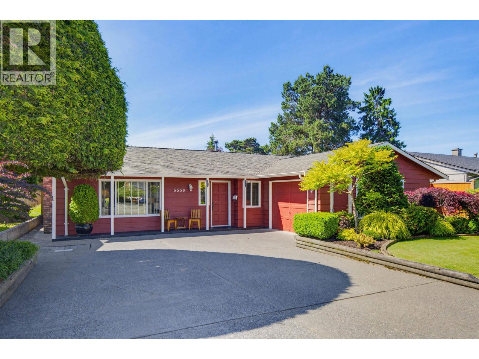 5558 49 Avenue, Delta, British Columbia  V4K 3N8 - Photo 1 - R3131306