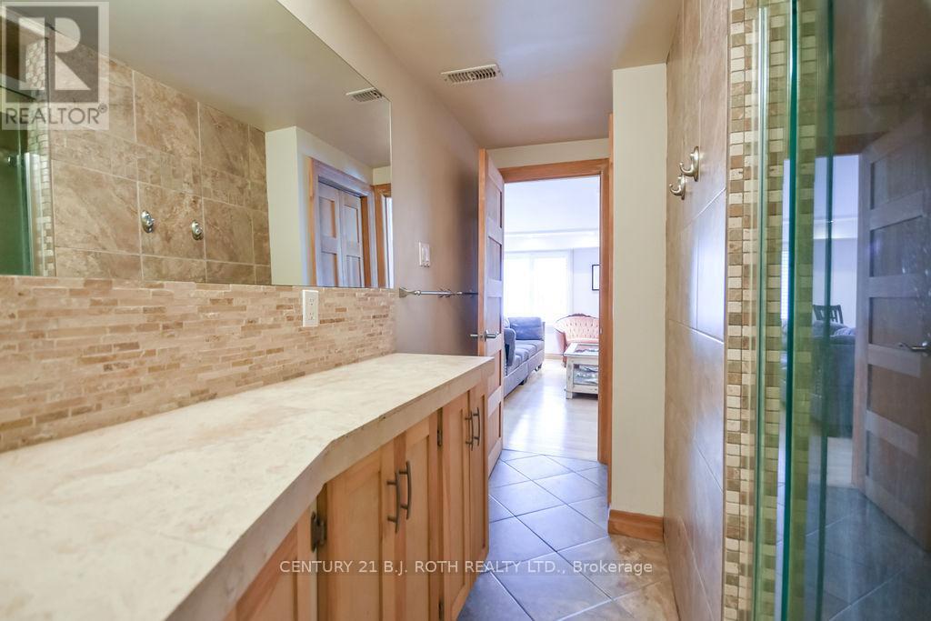 45 Grove Street W, Barrie, Ontario  L4N 1M6 - Photo 23 - S12916422