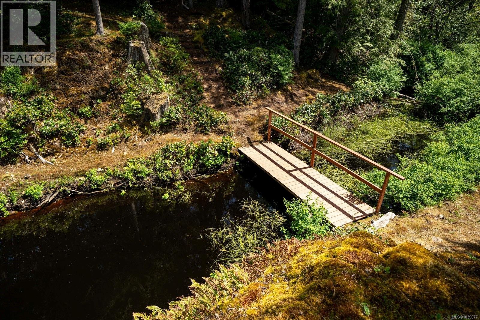 B 2730 Phillips Rd, Sooke, British Columbia  V9Z 0Y3 - Photo 35 - 1039077