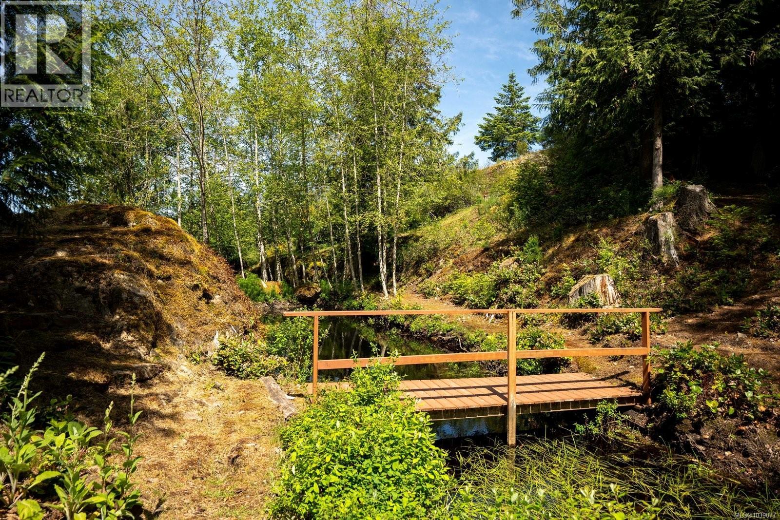 B 2730 Phillips Rd, Sooke, British Columbia  V9Z 0Y3 - Photo 36 - 1039077