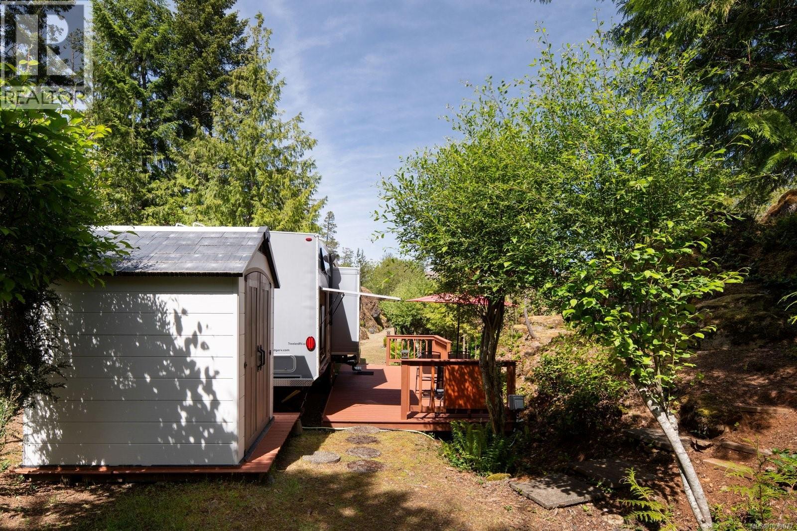 B 2730 Phillips Rd, Sooke, British Columbia  V9Z 0Y3 - Photo 40 - 1039077
