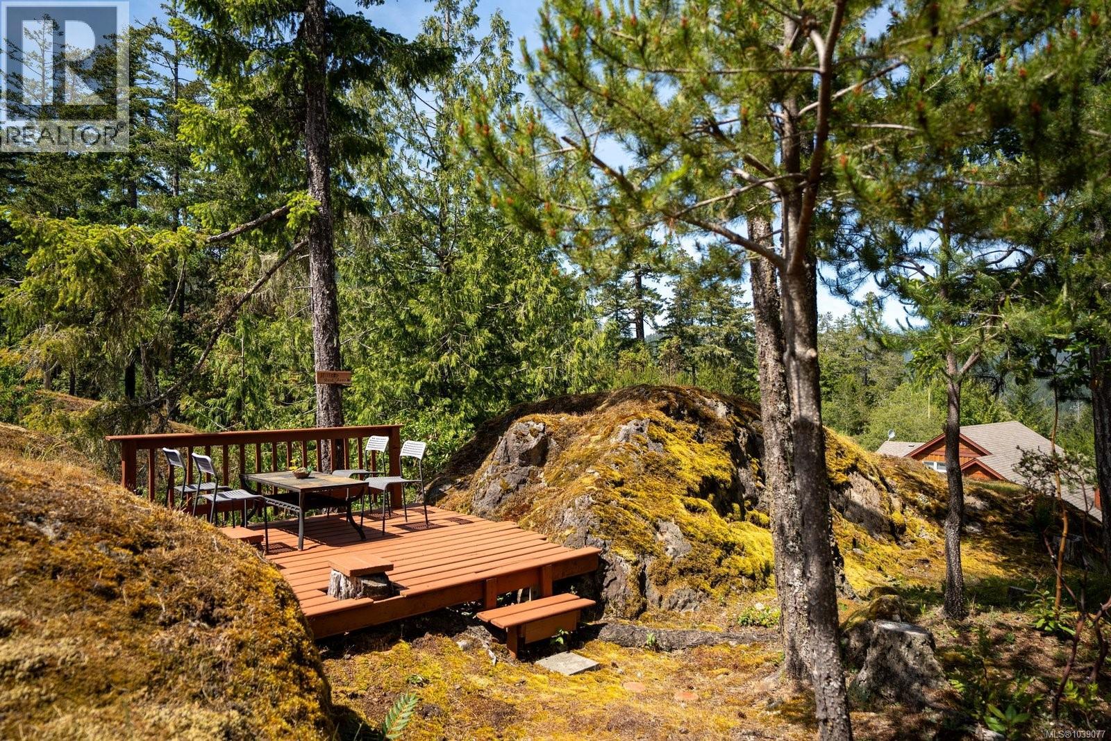 B 2730 Phillips Rd, Sooke, British Columbia  V9Z 0Y3 - Photo 41 - 1039077