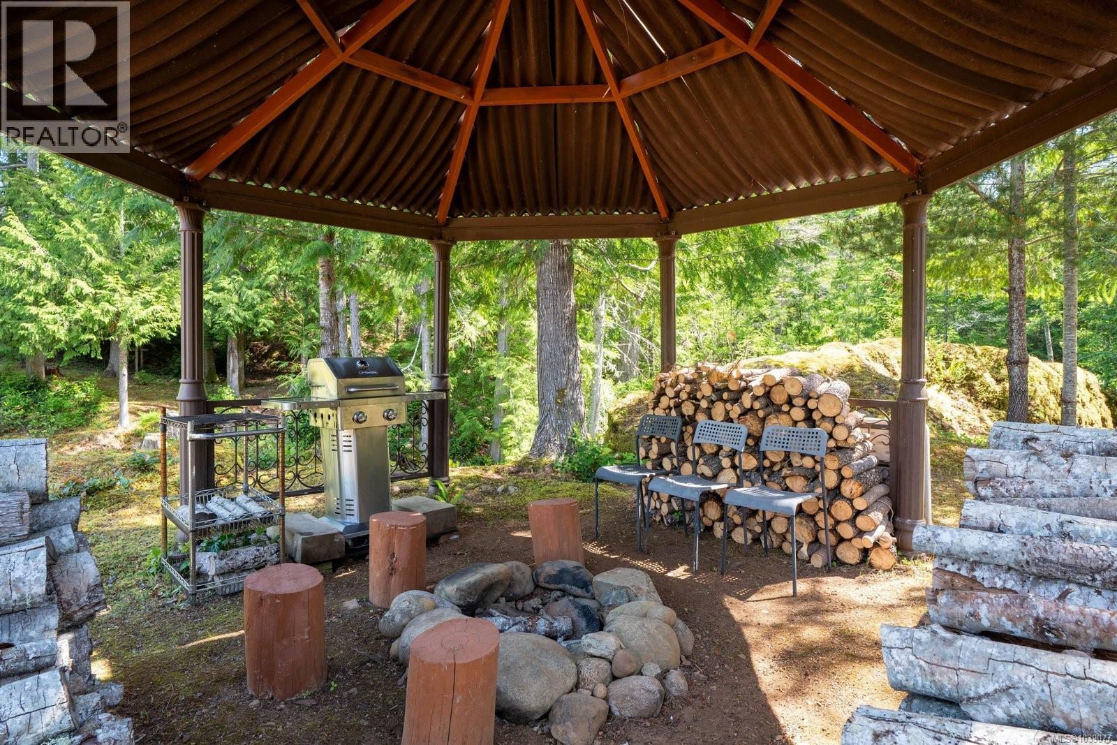 B 2730 Phillips Rd, Sooke, British Columbia  V9Z 0Y3 - Photo 45 - 1039077