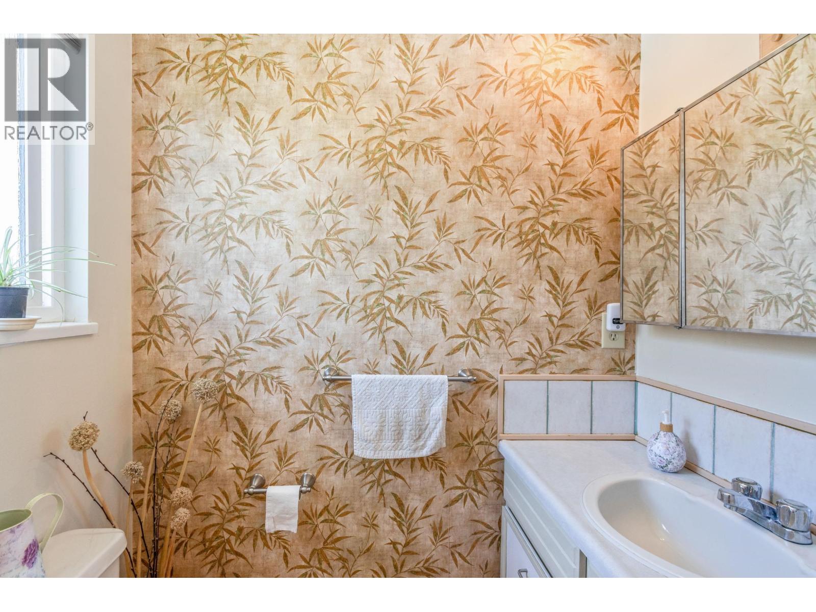 11231 Clipper Court, Richmond, British Columbia  V7E 4M3 - Photo 16 - R3131393