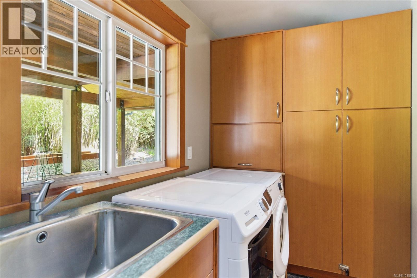 1177 Lynn Rd, Tofino, British Columbia V0R 2Z0 - Photo 31 - 1038970