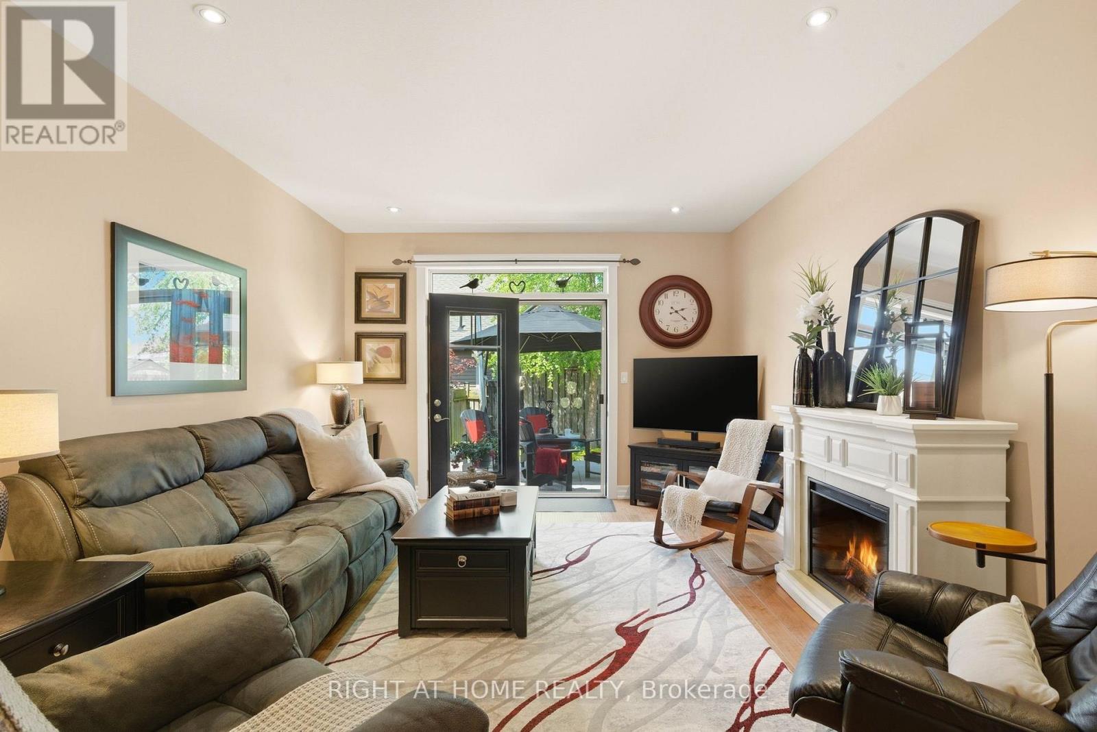 31 Manorwood Drive, West Lincoln, Ontario  L0R 2A0 - Photo 17 - X13231672