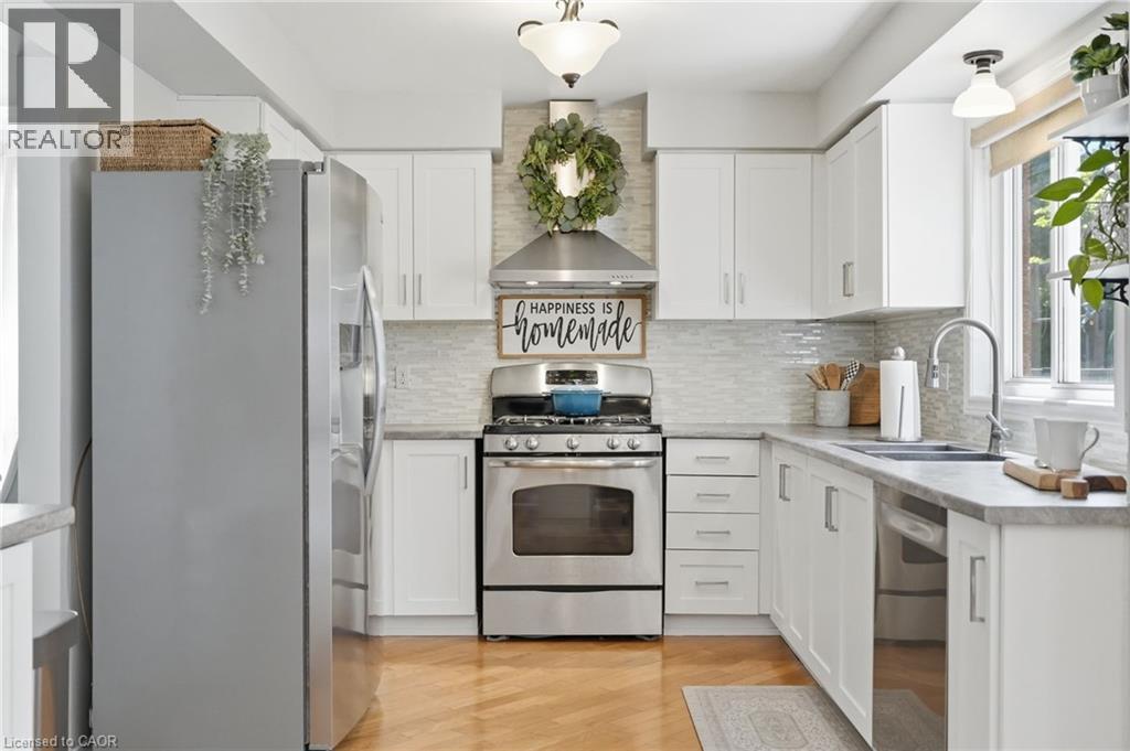 2418 Butternut Crescent, Burlington, Ontario  L7M 3L3 - Photo 10 - 40836387