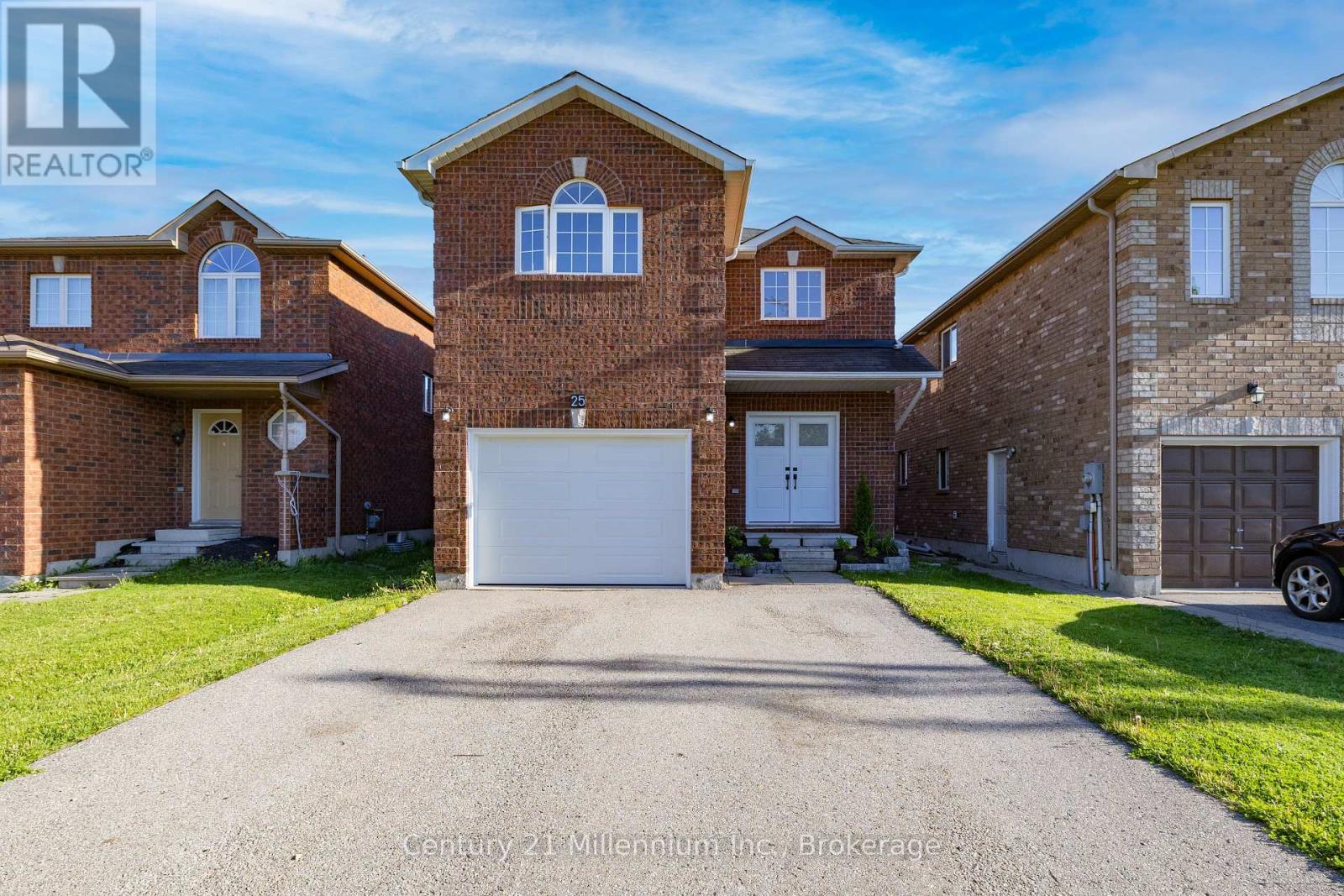 25 William Paddison Drive, Barrie (Georgian Drive), Ontario  L4M 0G3 - Photo 1 - S13235344