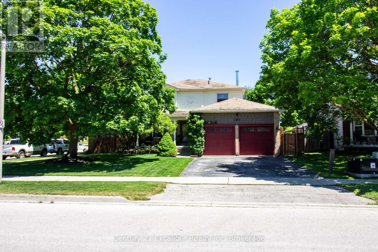 708 Campbell Avenue, Centre Wellington, Ontario N1M 3M9 - Photo 2 - X13235458