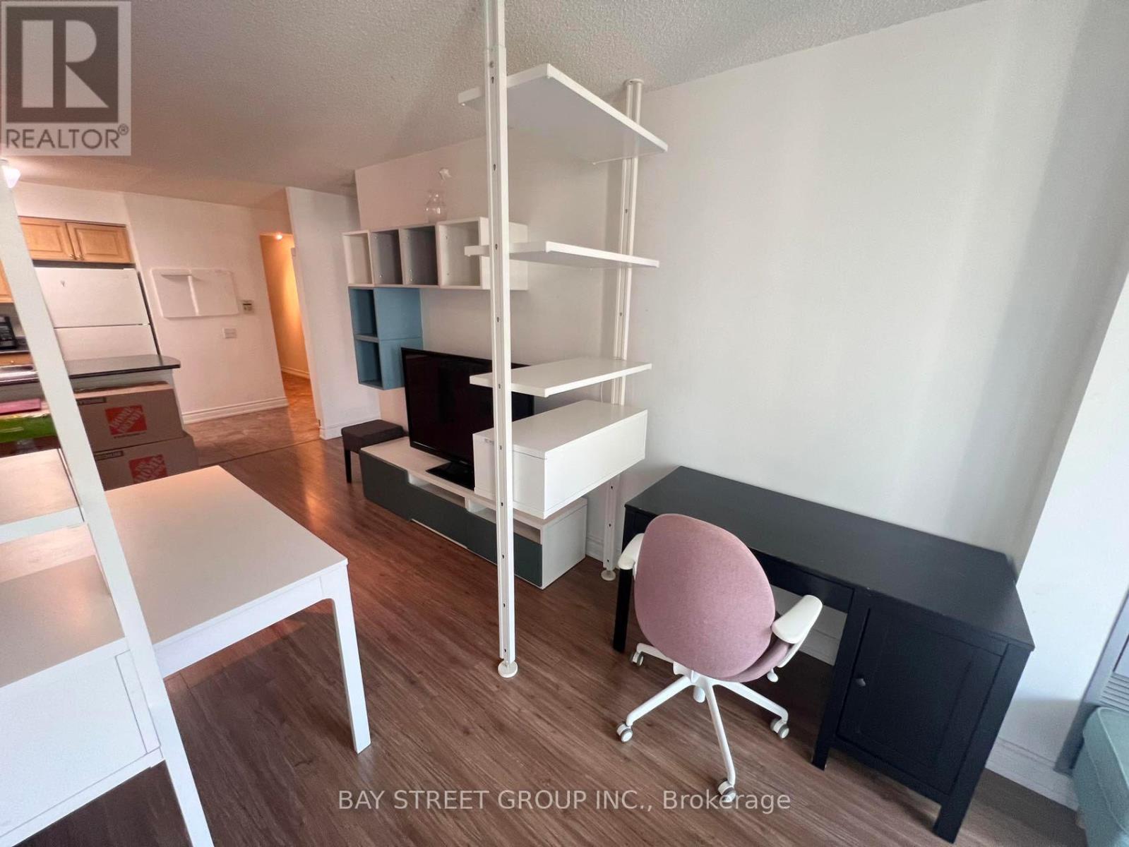 707 - 750 Bay Street, Toronto, Ontario  M5G 1N6 - Photo 5 - C13108174