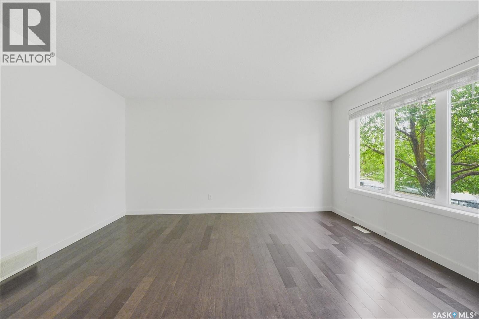 265 245 Ashworth Crescent, Saskatoon, Saskatchewan  S7T 0P2 - Photo 6 - SK038131