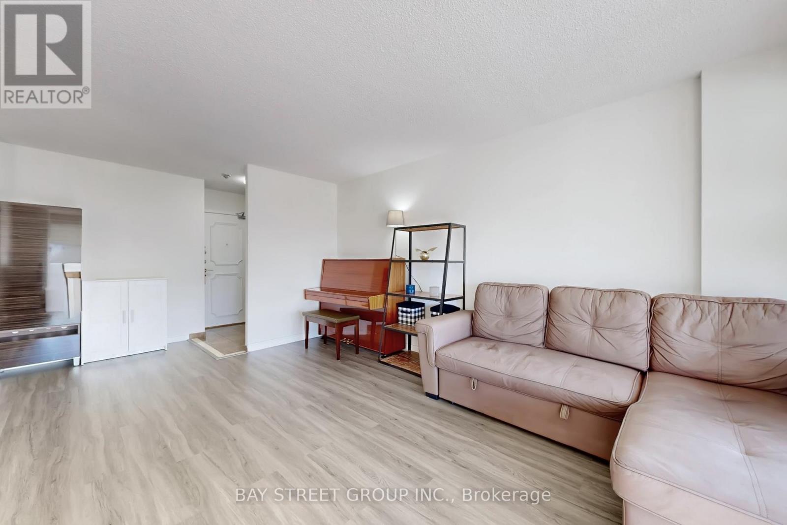1708 - 275 Bamburgh Circle, Toronto, Ontario  M1W 3X4 - Photo 8 - E12774260