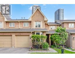 18 - 35 CEREMONIAL DRIVE, Mississauga, Ontario