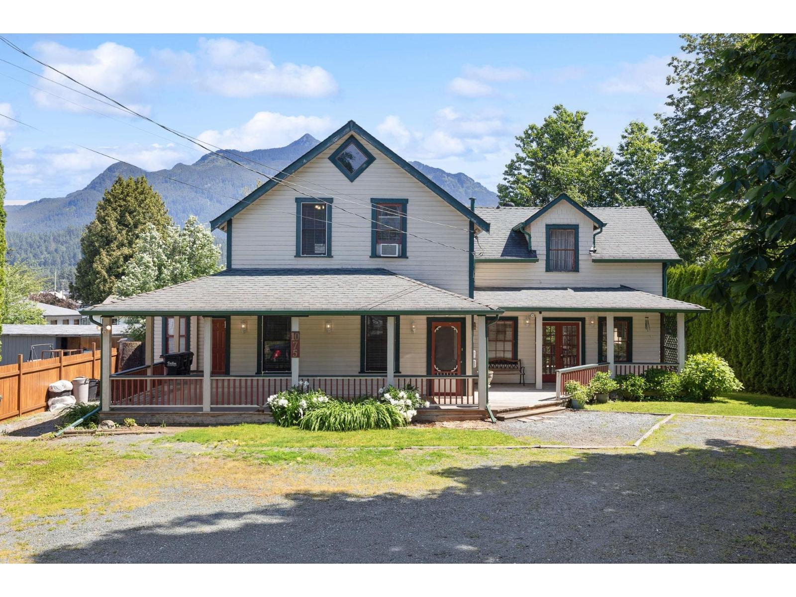 1075 3RD AVENUE|Hope