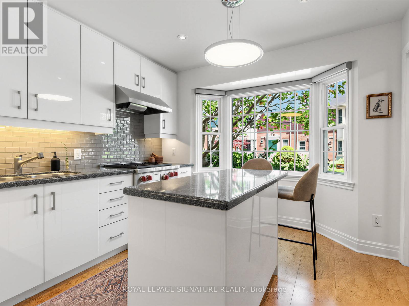 11 - 240 Broadway Avenue, Toronto, Ontario  M4P 1V9 - Photo 8 - C13235268