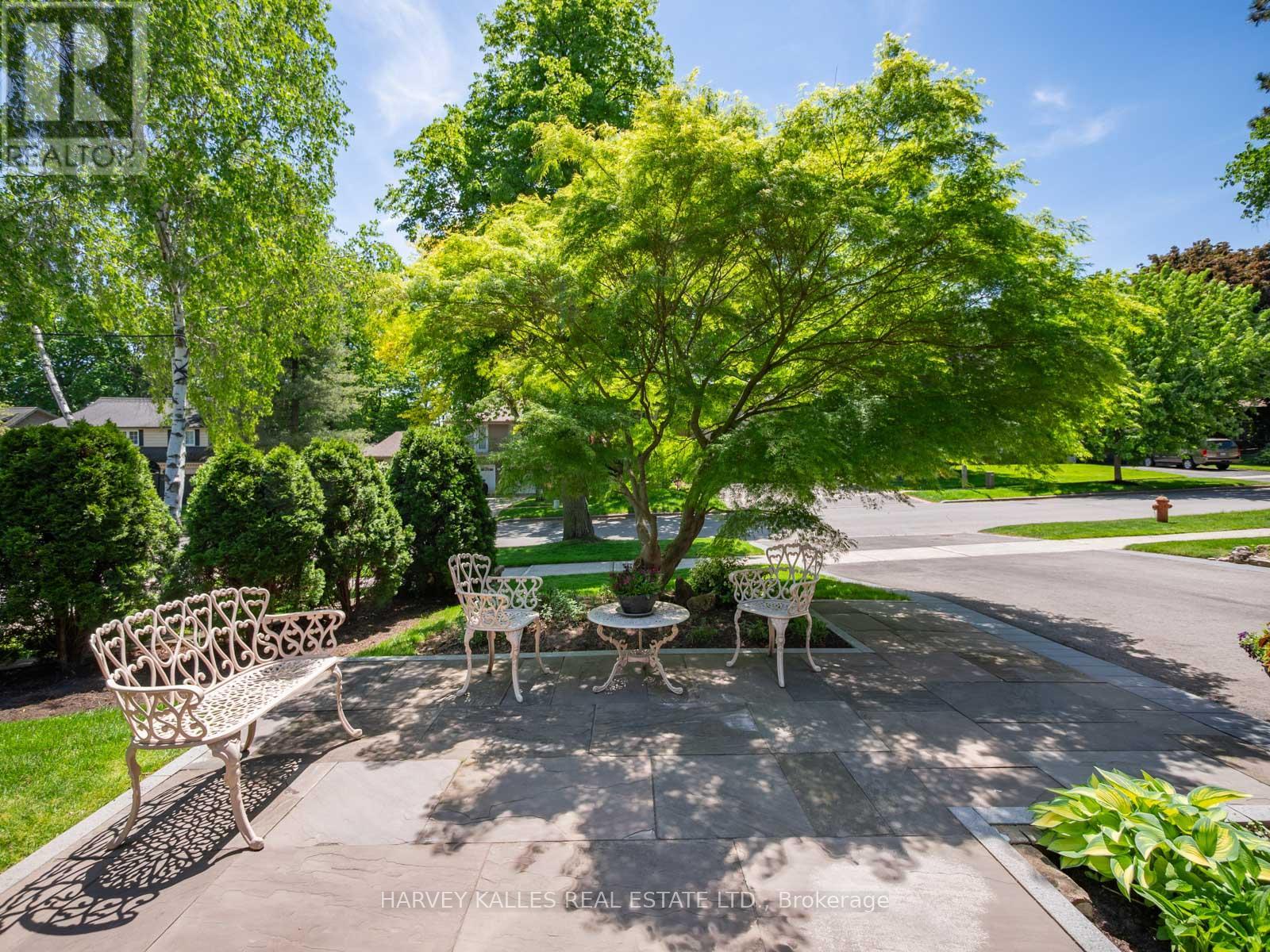 8 Caravan Drive, Toronto, Ontario  M3B 1N1 - Photo 4 - C13235280