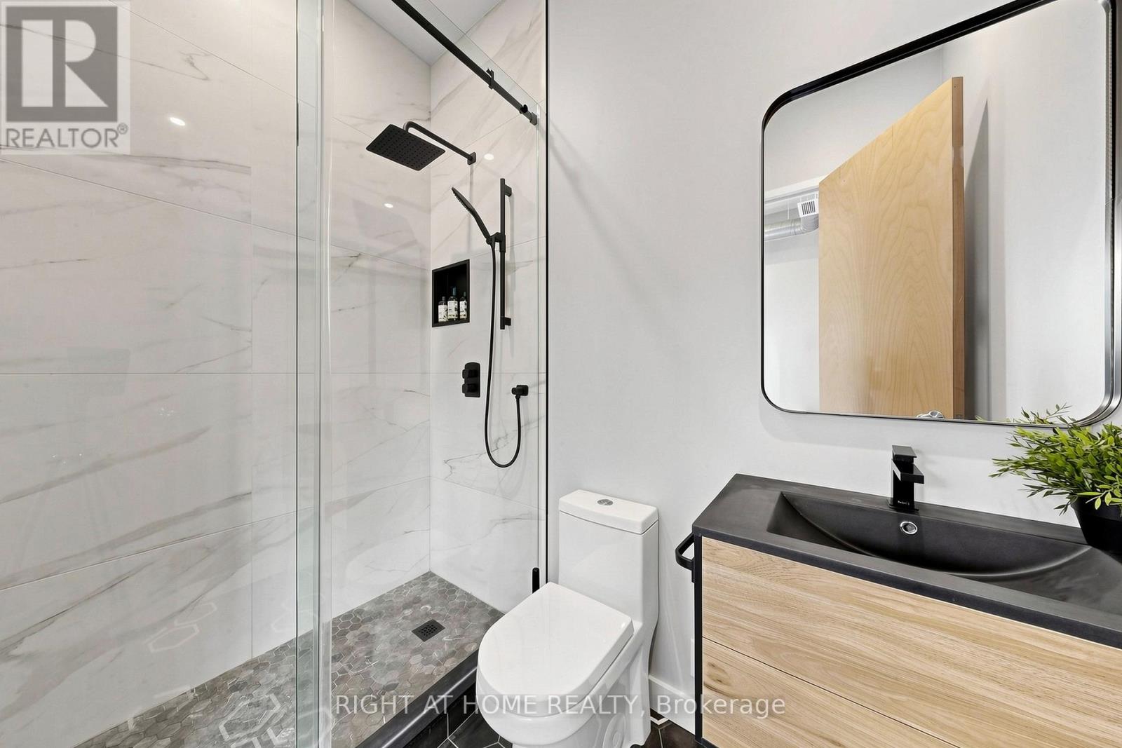 305 - 135 Dalhousie Street, Toronto, Ontario  M5B 2S1 - Photo 19 - C13235360