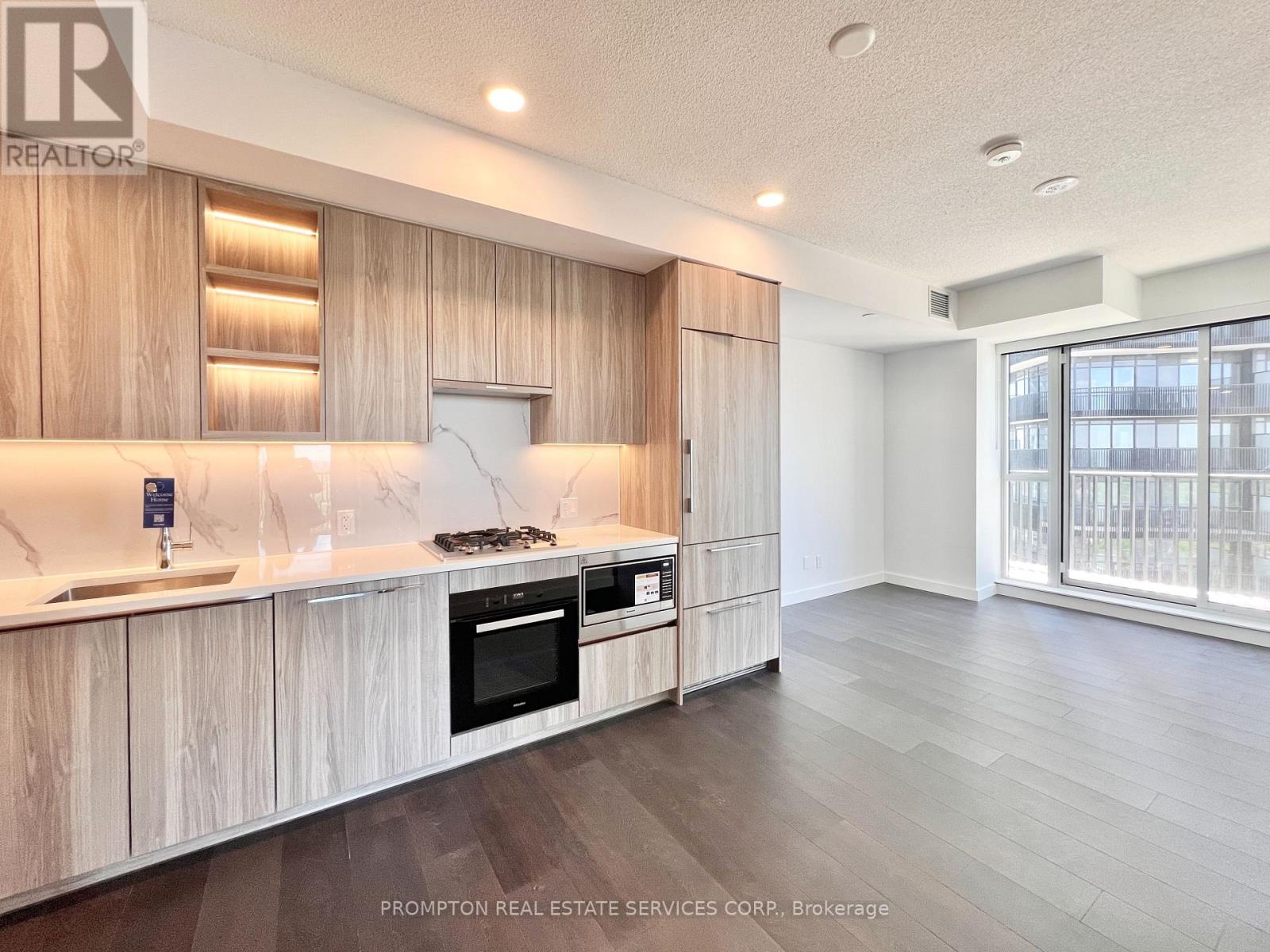 2005 - 68 Esther Shiner Boulevard, Toronto, Ontario  M2K 0J6 - Photo 2 - C13235412