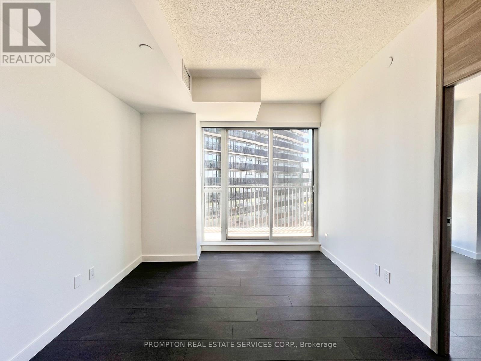 2005 - 68 Esther Shiner Boulevard, Toronto, Ontario  M2K 0J6 - Photo 3 - C13235412
