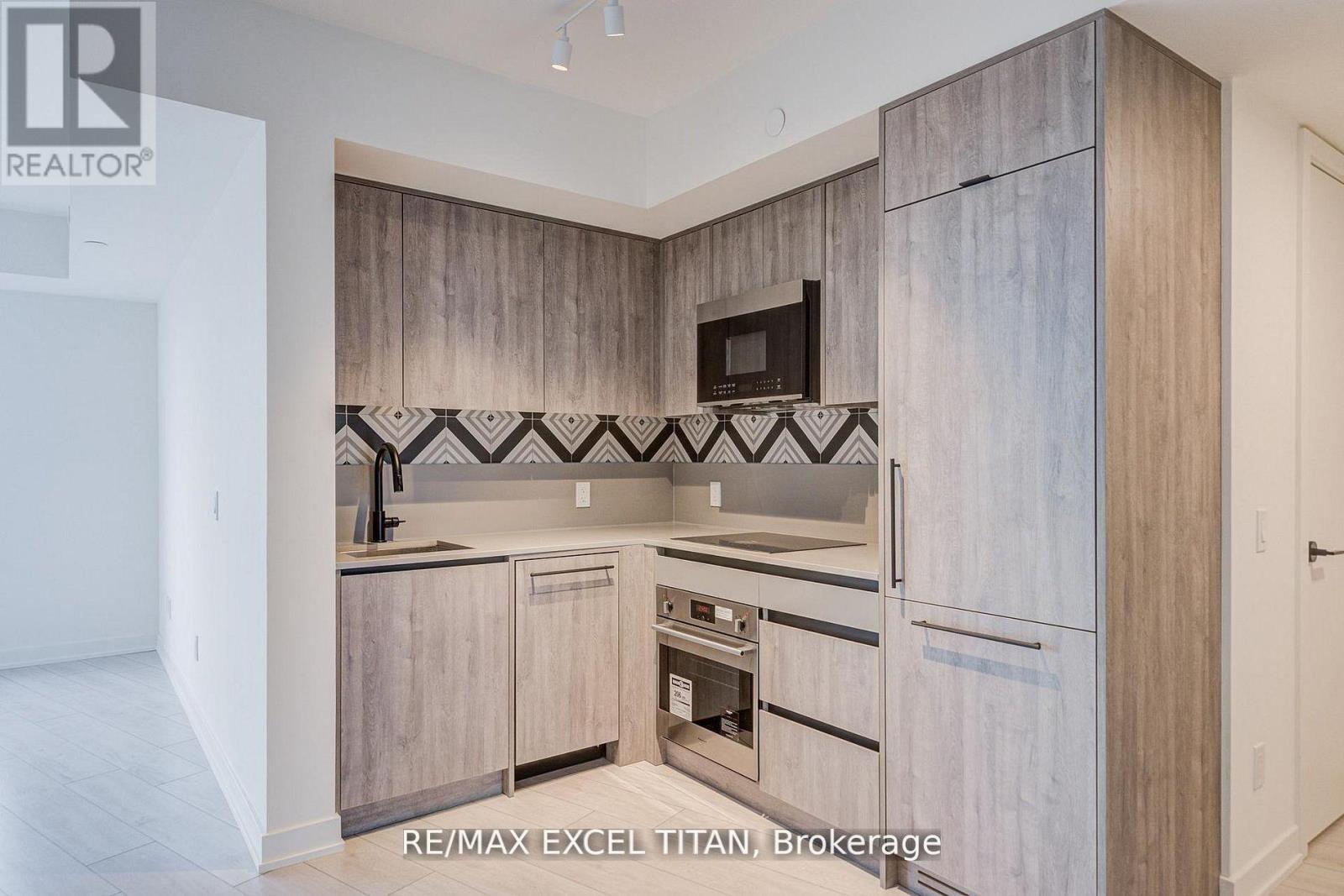 503 - 5 Lakeview Avenue, Toronto, Ontario  M6J 0H3 - Photo 10 - C13235528