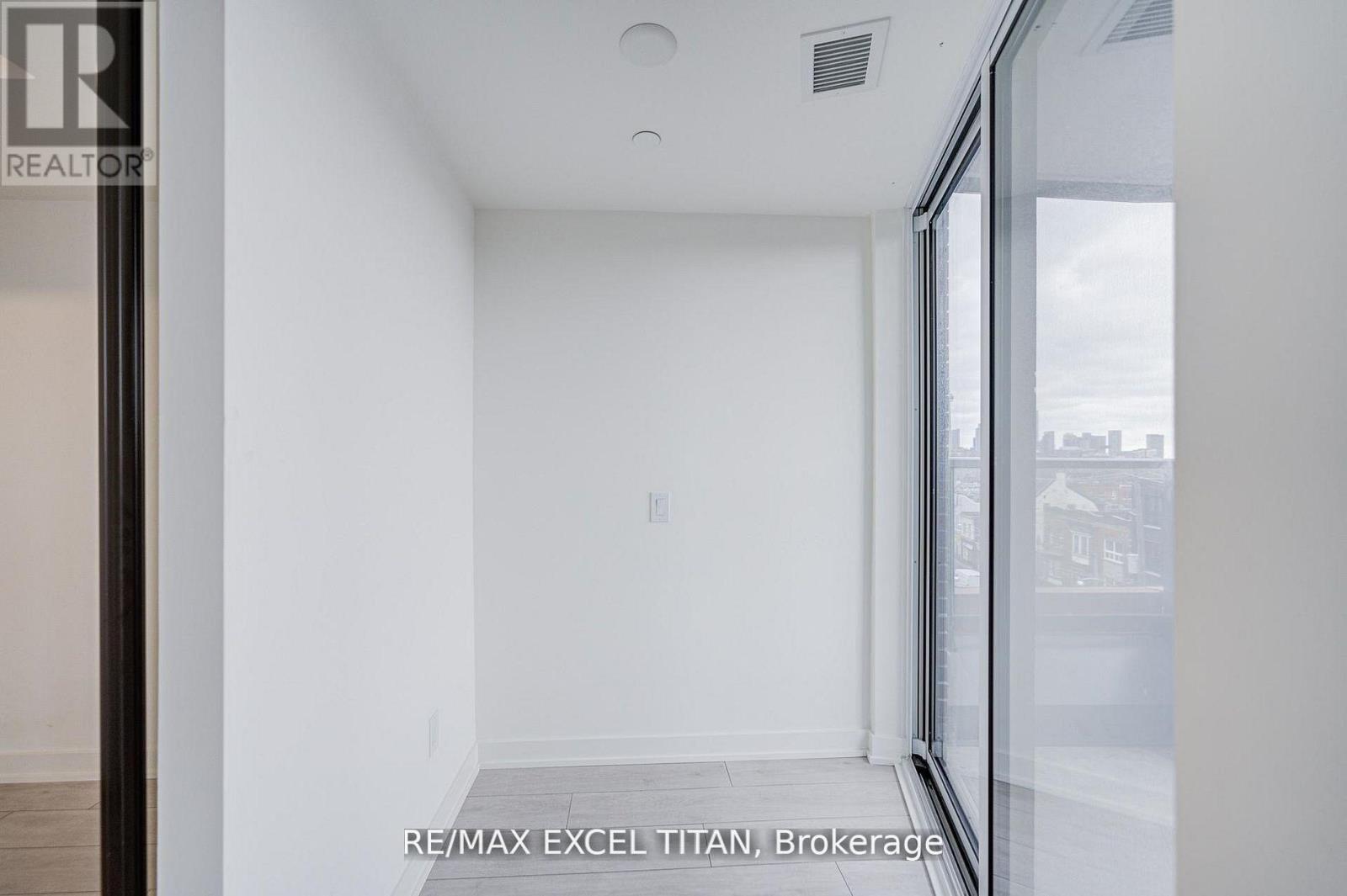 503 - 5 Lakeview Avenue, Toronto, Ontario  M6J 0H3 - Photo 21 - C13235528