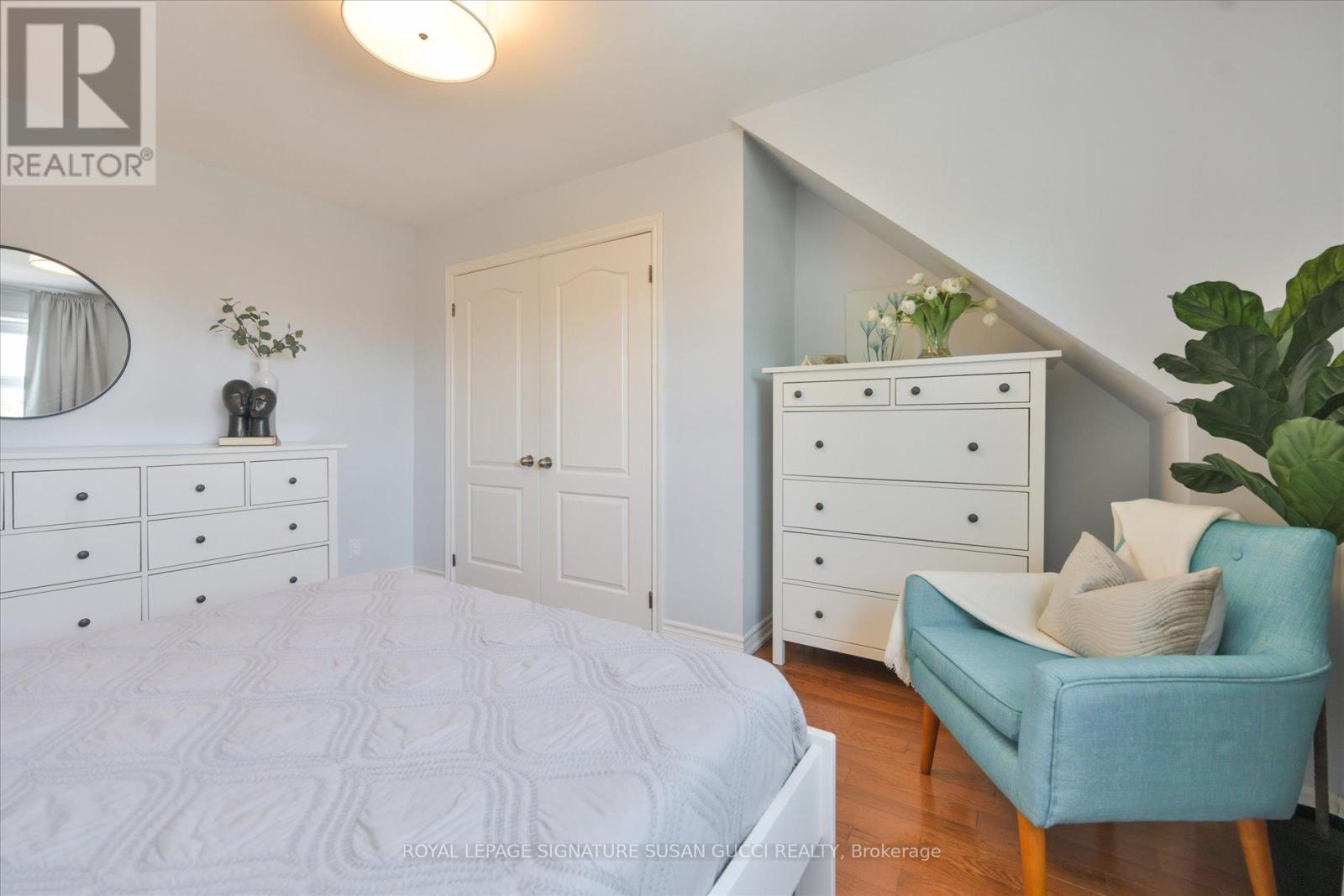 107 Barker Avenue, Toronto, Ontario  M4C 2N8 - Photo 13 - E13235244