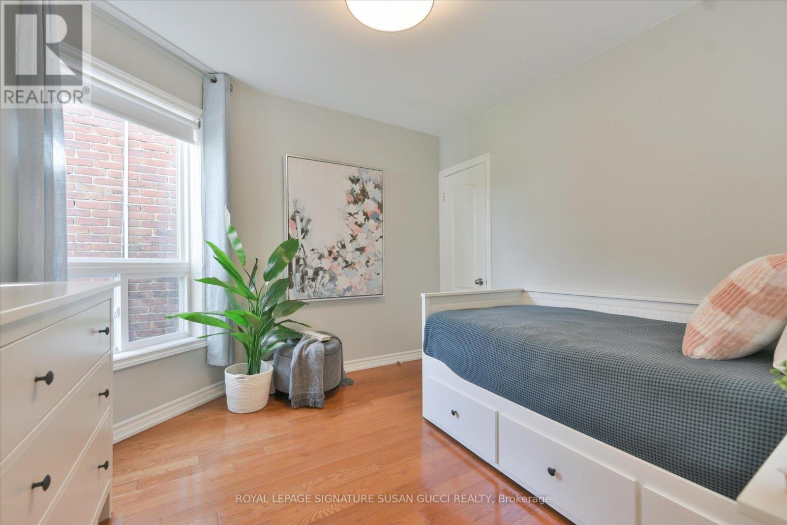 107 Barker Avenue, Toronto, Ontario  M4C 2N8 - Photo 14 - E13235244