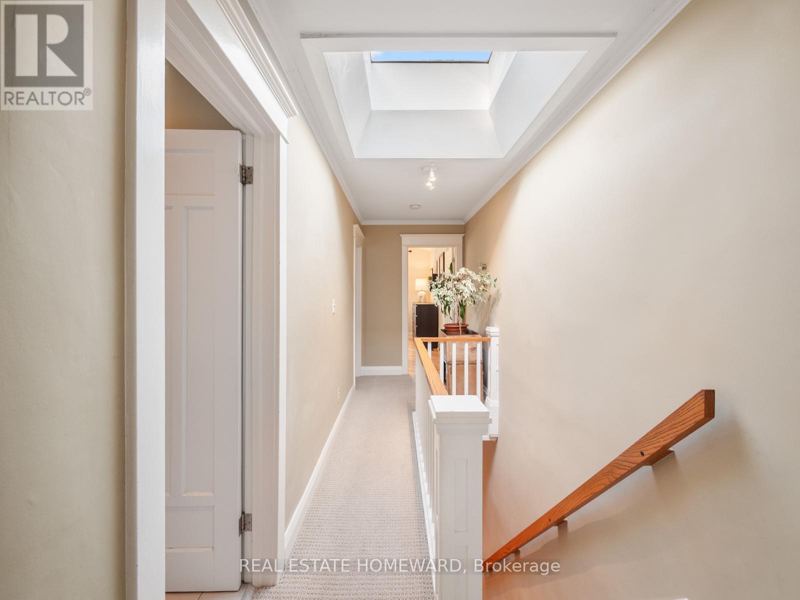 228 Bingham Avenue, Toronto, Ontario  M4E 3R5 - Photo 10 - E13235340