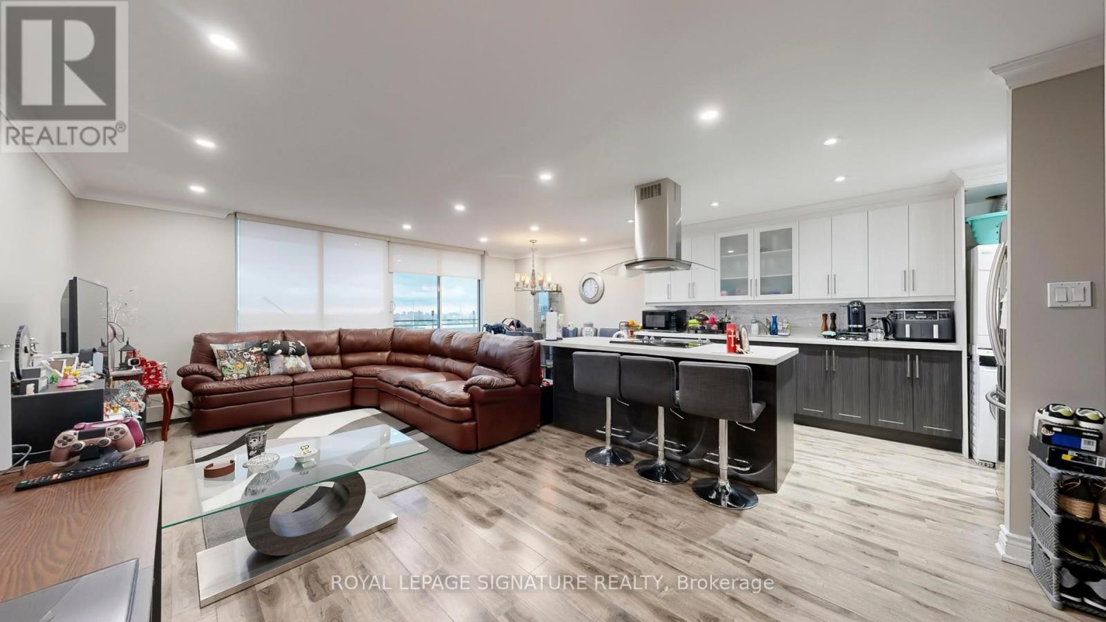 1705 - 101 Prudential Drive, Toronto, Ontario  M1P 4S5 - Photo 3 - E13235416