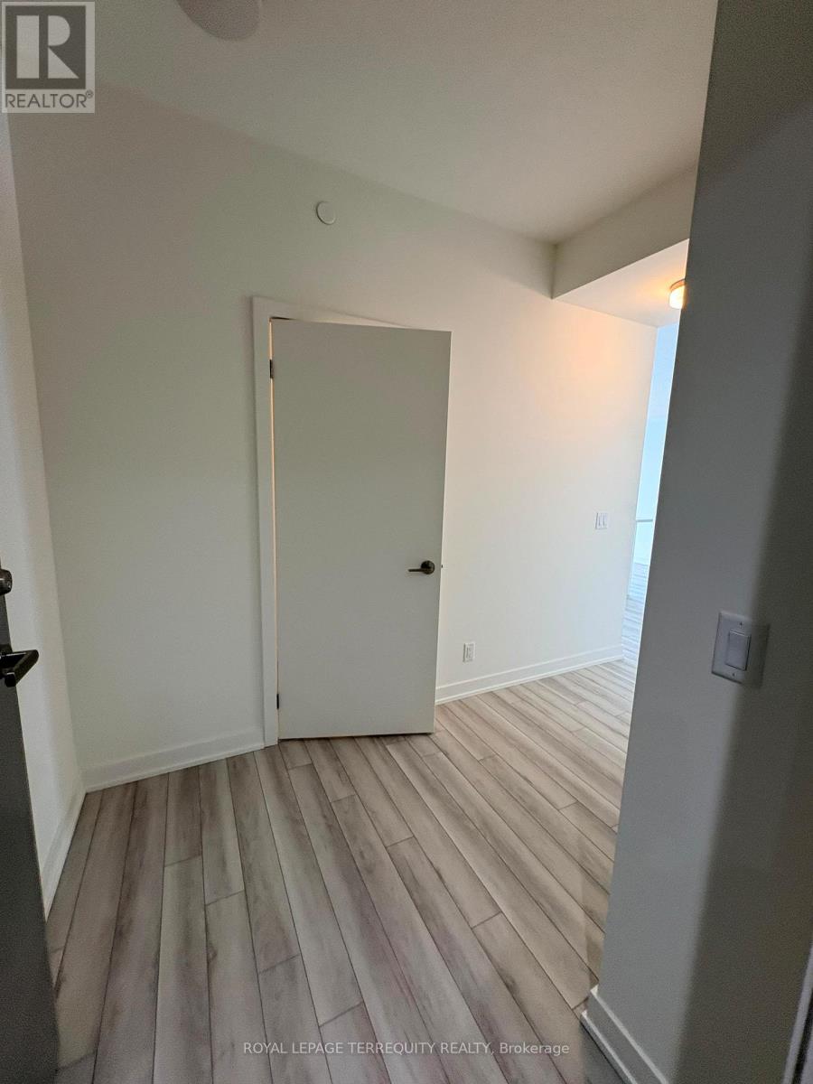 907 - 51 Clarington Boulevard, Clarington, Ontario  L1C 7J8 - Photo 1 - E13235516