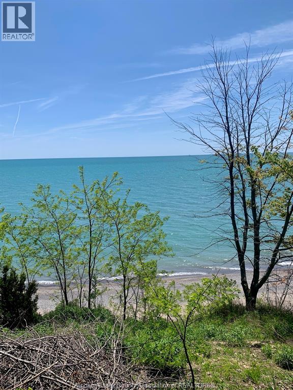 1916 OCEAN BOULEVARD, Wheatley, Ontario