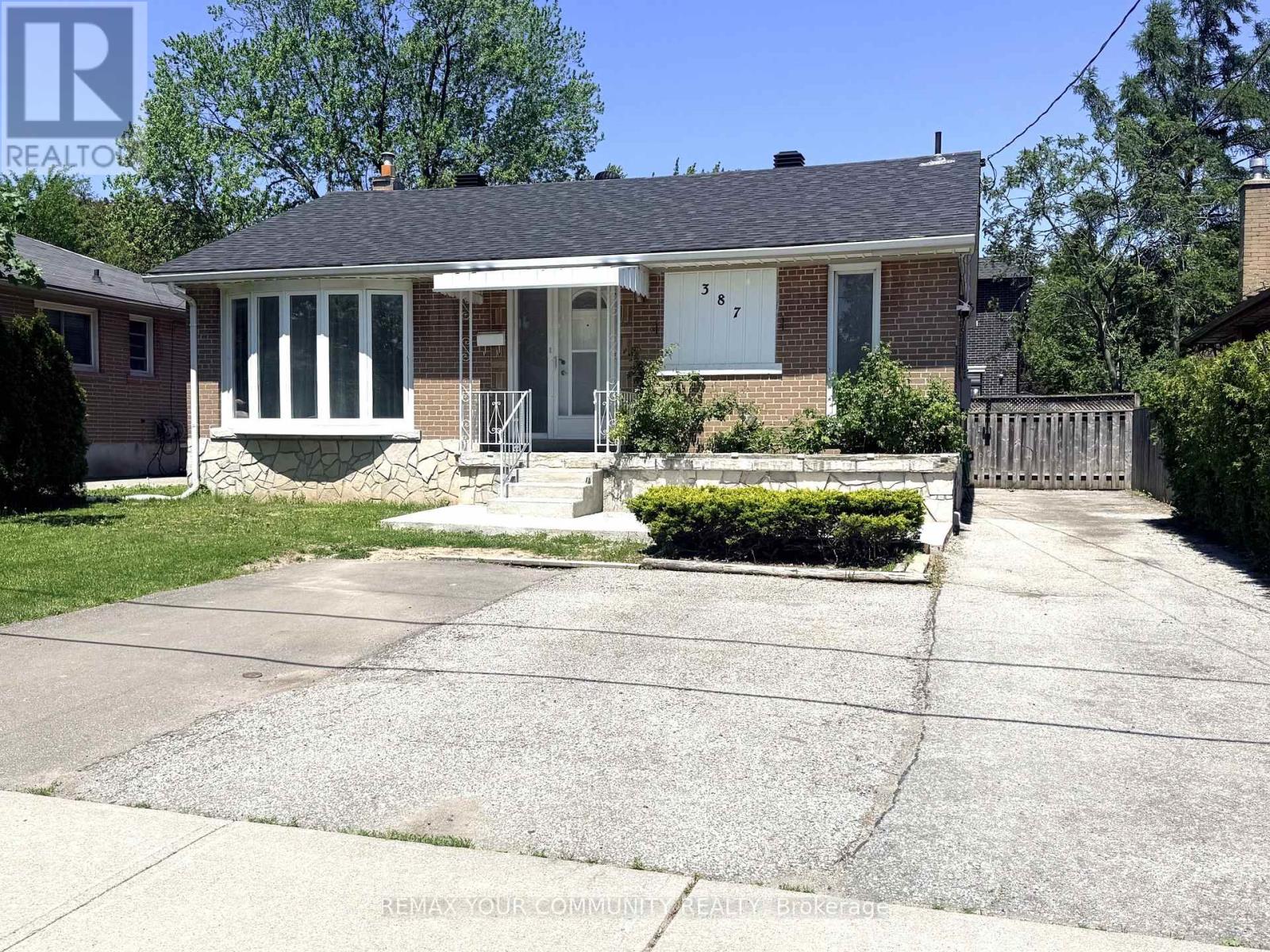 MAIN - 387 PALISER CRESCENT N, Richmond Hill, Ontario